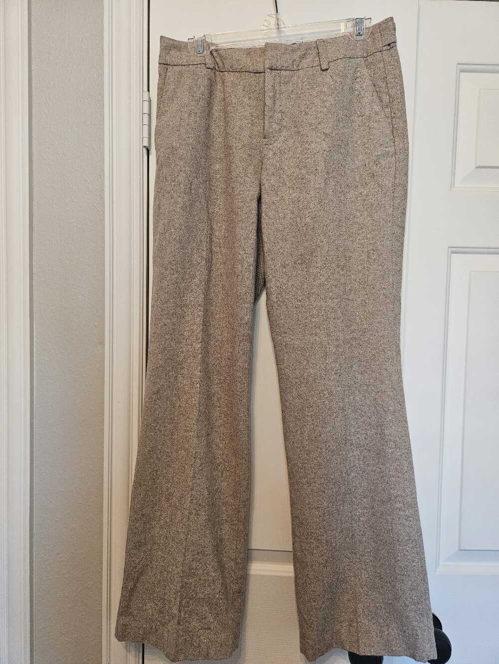 Banana Republic Wool Blend Tailored Trousers, Tan, Sz 8.